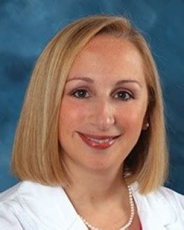 Stefania Vernace, MD, Miami, FL 